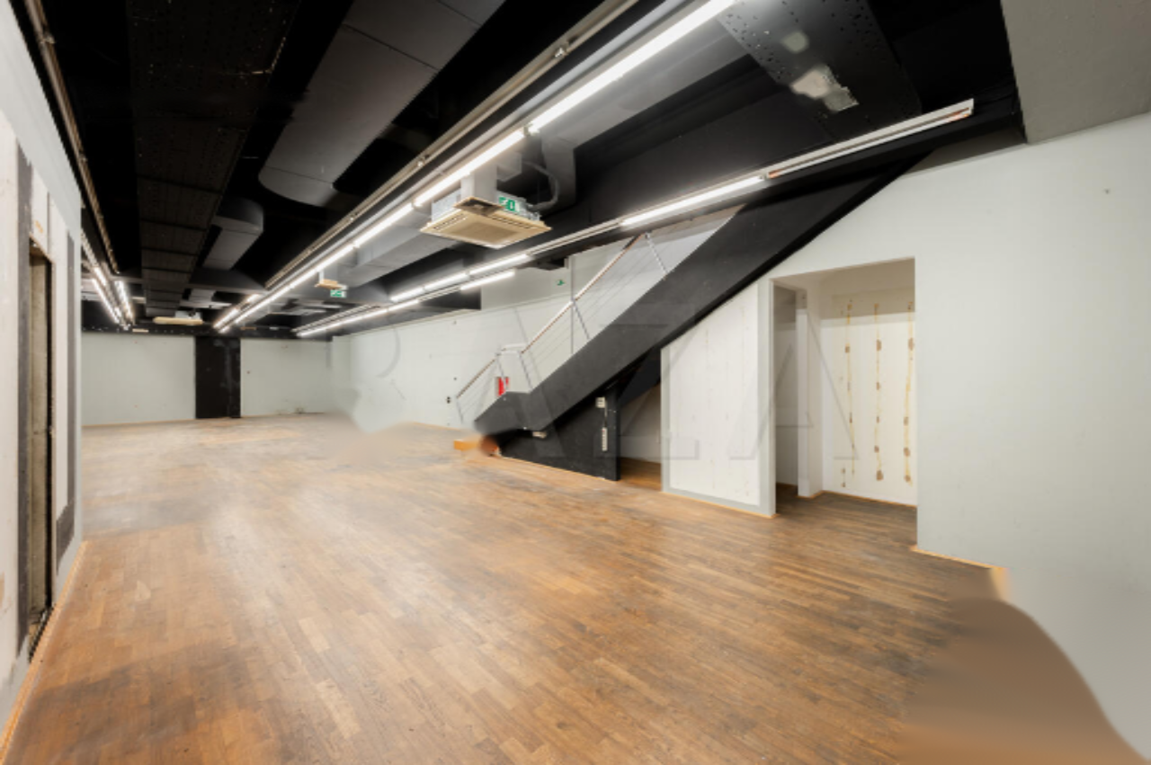 Офис в Любляне, Словения, 437 м² - фото 11