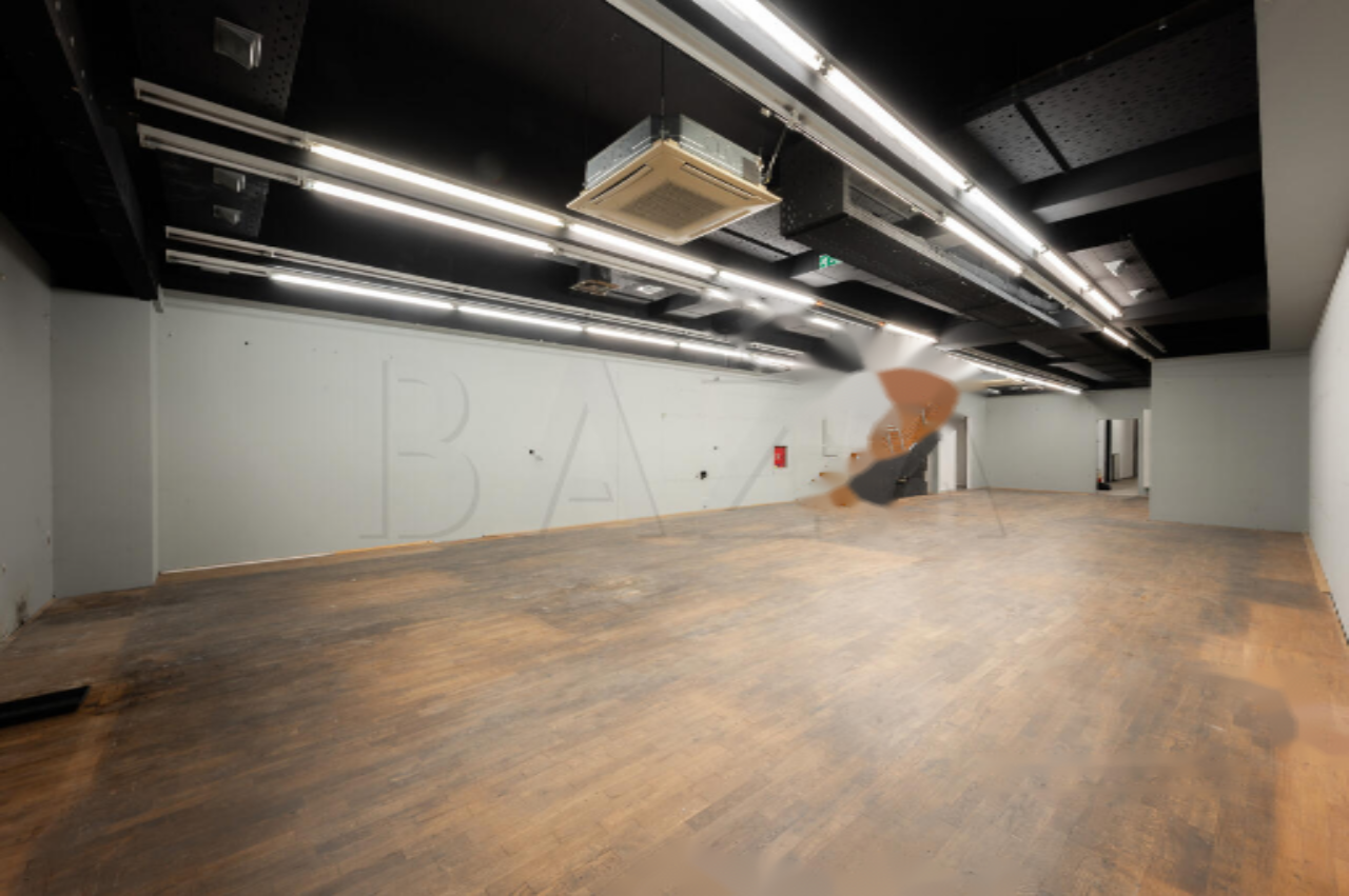 Офис в Любляне, Словения, 437 м² - фото 13