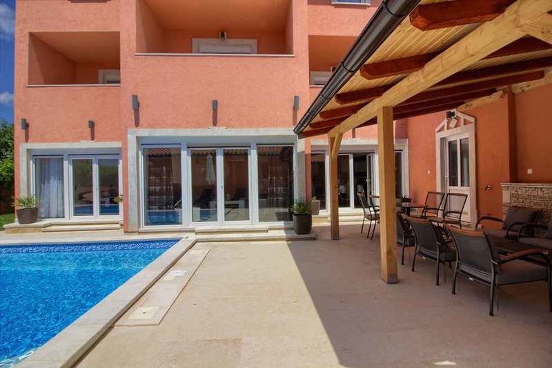 Вилла в Медулине, Хорватия, 360 м² - фото 4