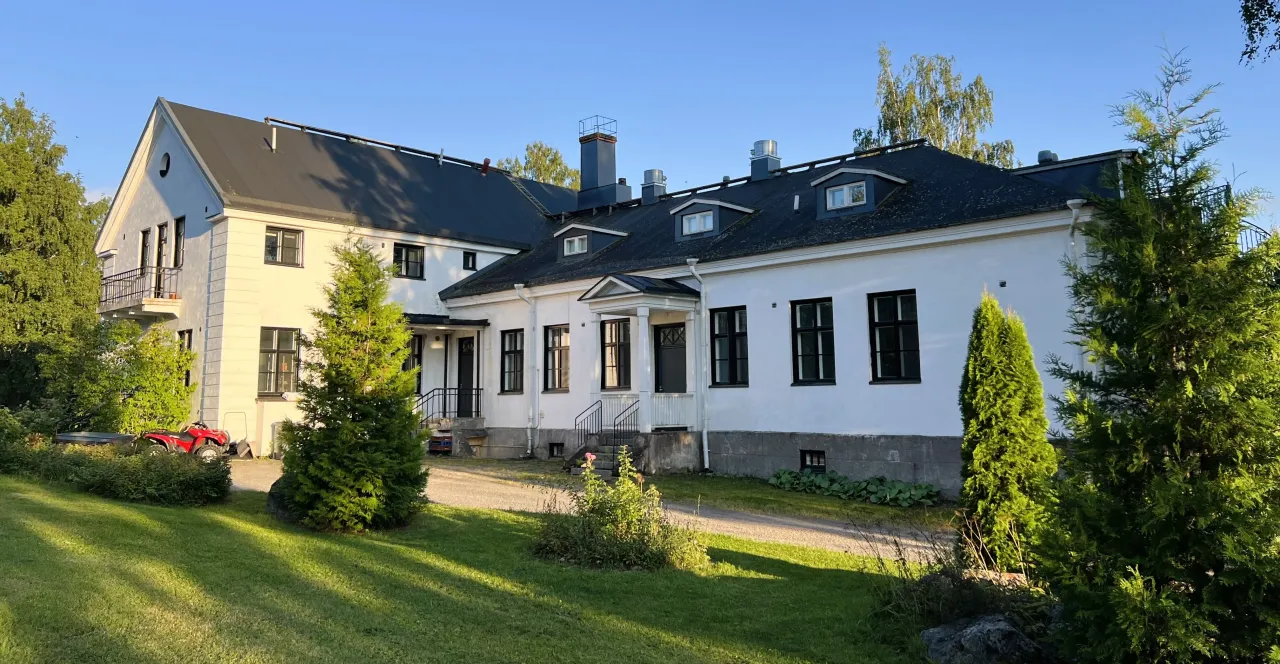 Коттедж в Хирвенсалми, Финляндия, 1 717 м² - фото 4