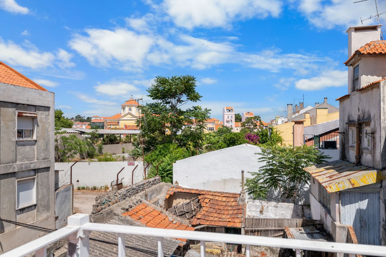 Дом в Лиссабоне, Португалия, 295.3 м² - фото 1