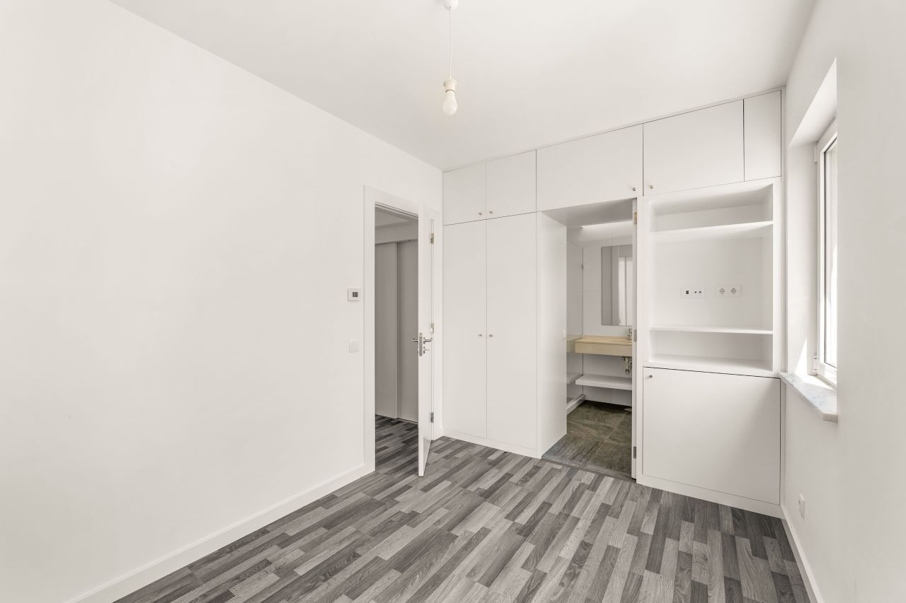 Дом в Лиссабоне, Португалия, 295.3 м² - фото 3