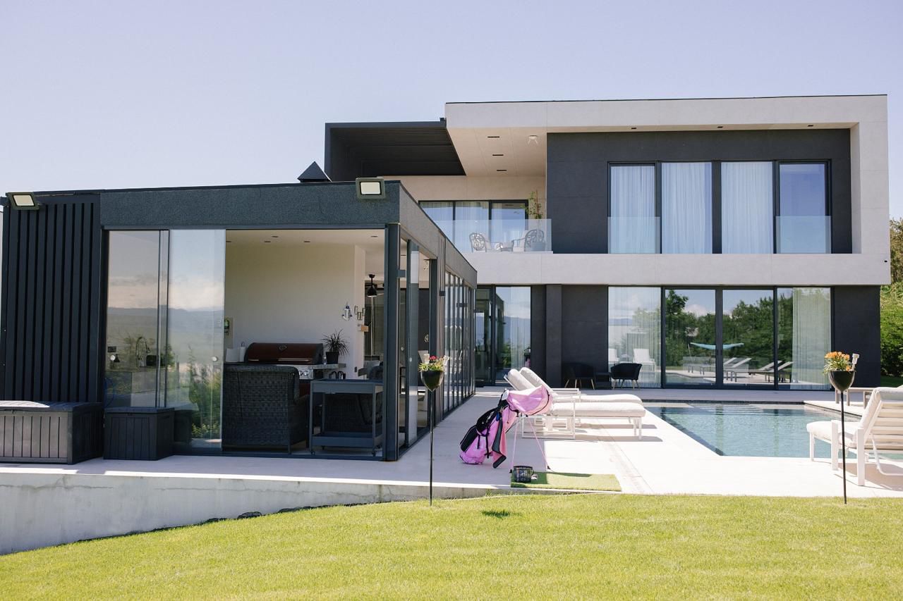 Дом в Тбилиси, Грузия, 500 м² - фото 1