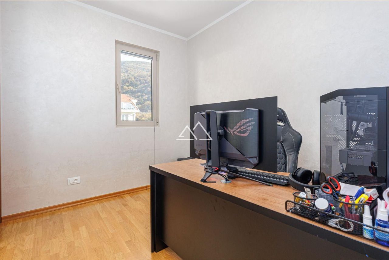 Апартаменты в Бечичи, Черногория, 104 м² - фото 17