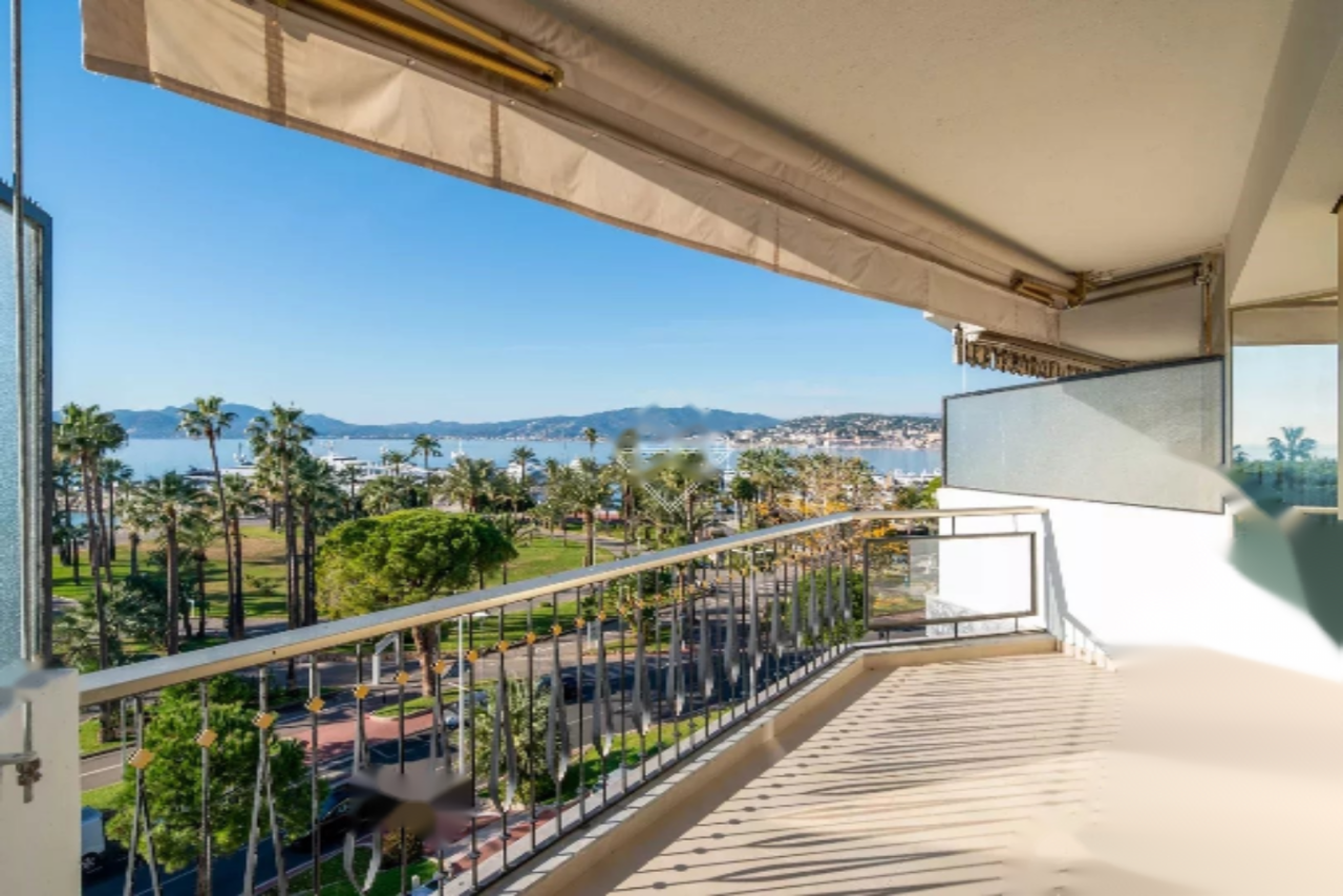 Квартира в Каннах, Франция, 97 м² - фото 1