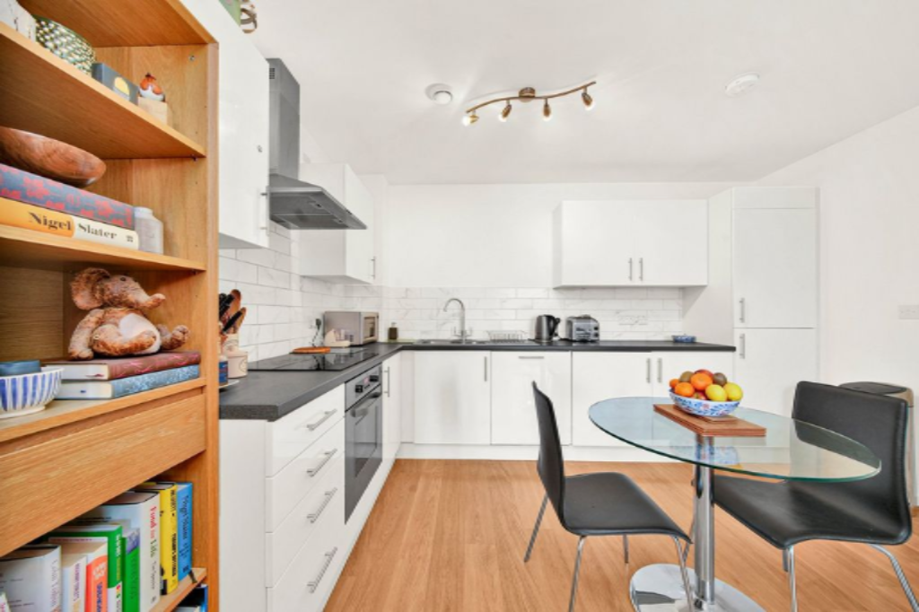 Квартира в Лондоне, Великобритания, 50 м² - фото 1