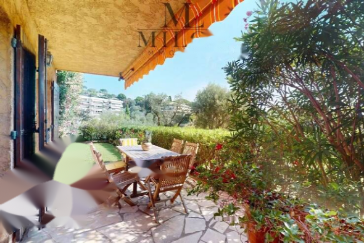 Квартира в Каннах, Франция, 112 м² - фото 1