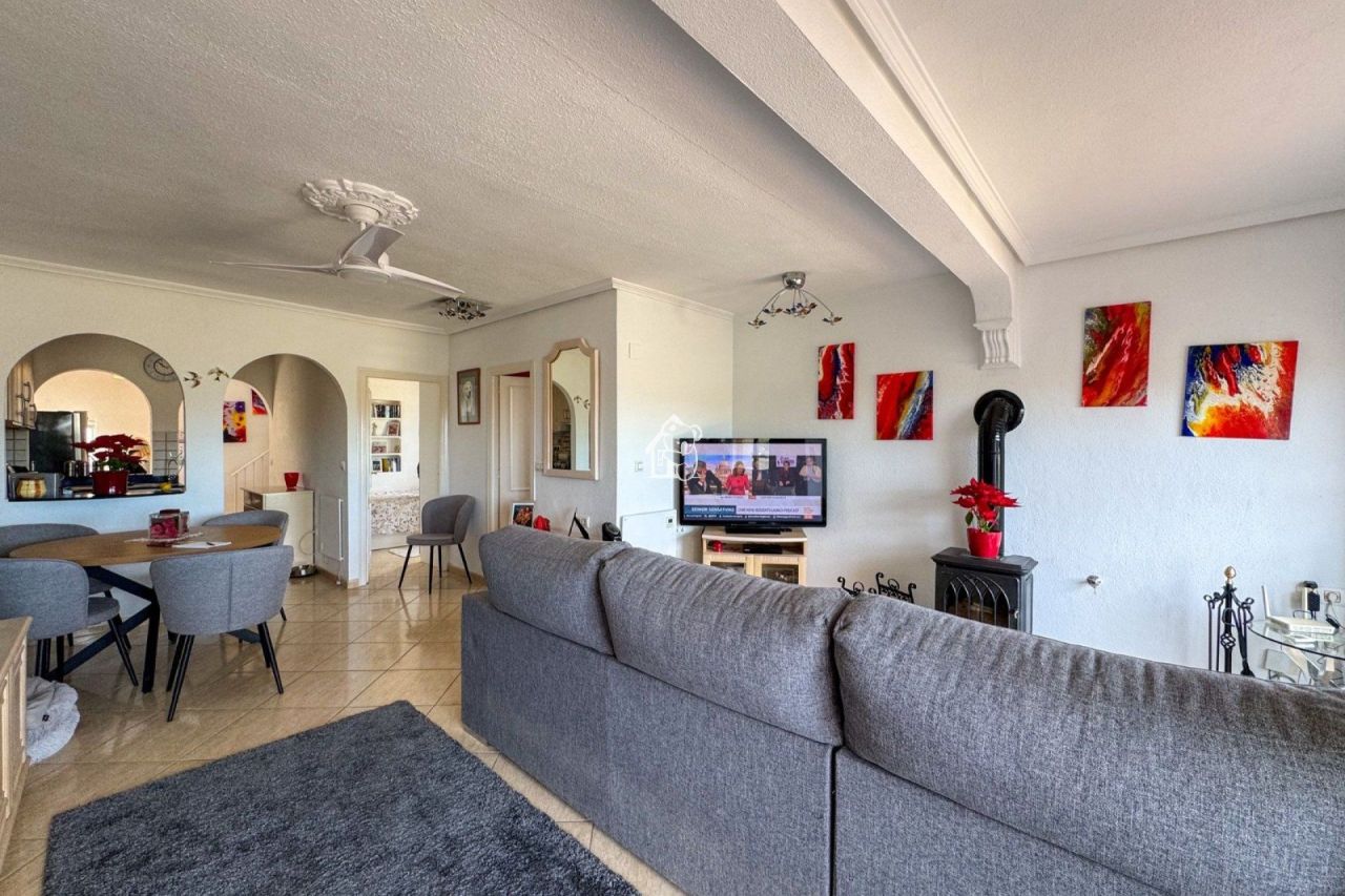 Дом в Сан-Мигель де Салинас, Испания, 105 м² - фото 4