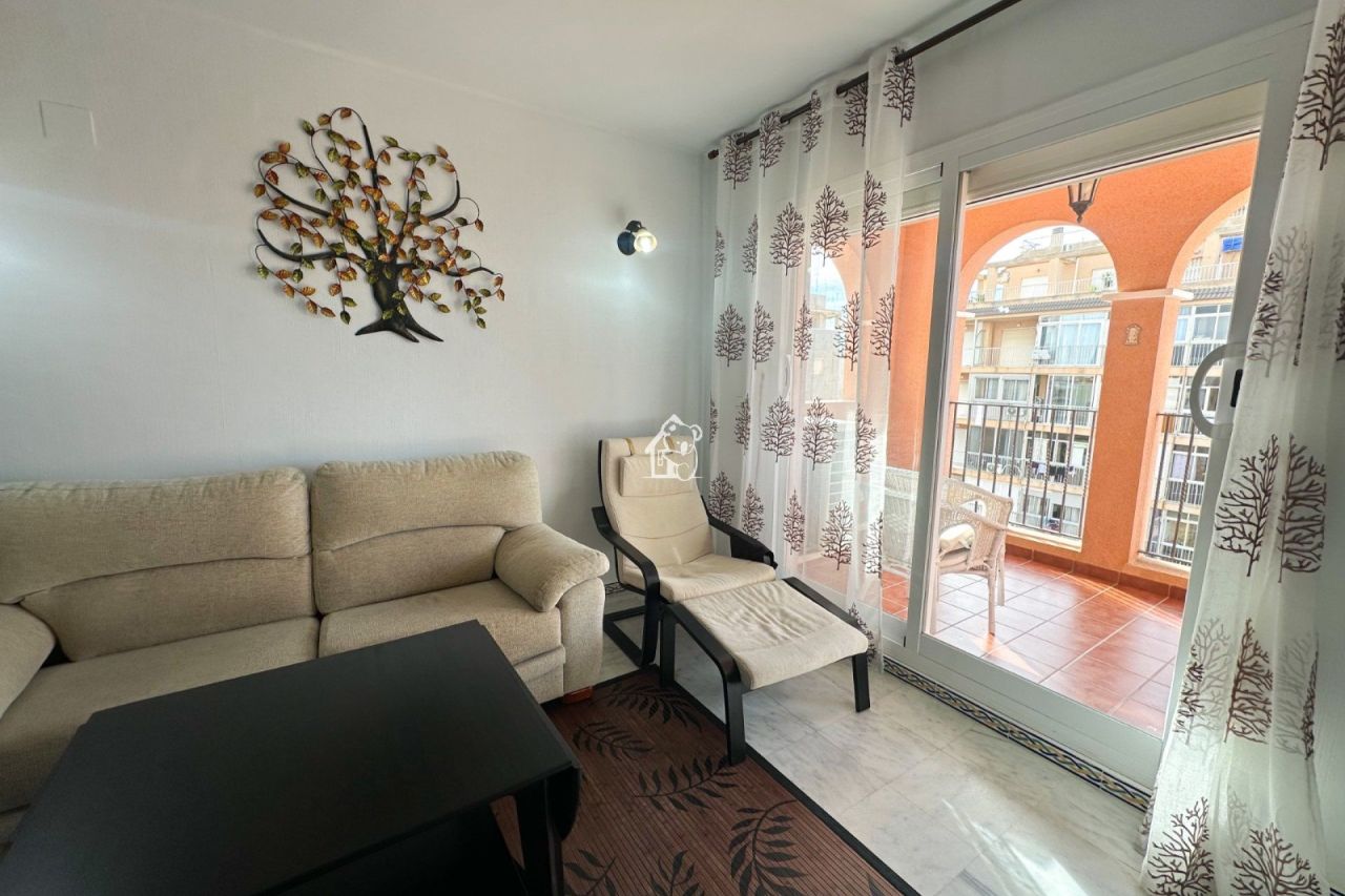 Квартира в Торревьехе, Испания, 90 м² - фото 4