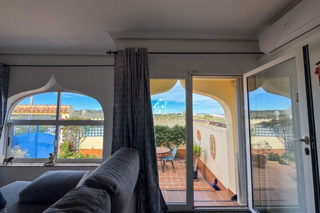 Дом в Сан-Мигель де Салинас, Испания, 105 м² - фото 5