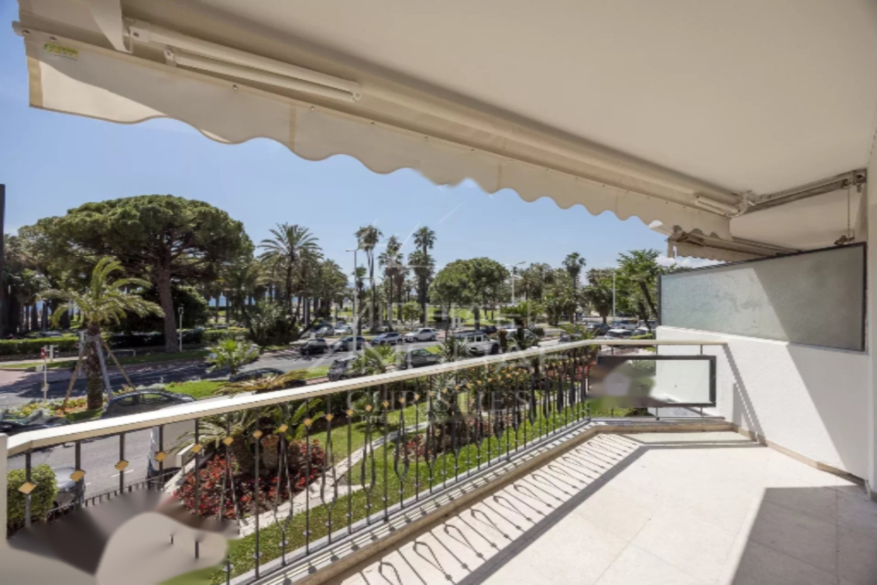 Квартира в Каннах, Франция, 92 м² - фото 2