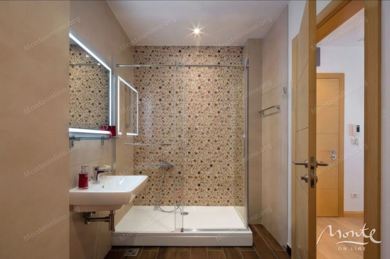 Апартаменты в Будве, Черногория, 77 м² - фото 9