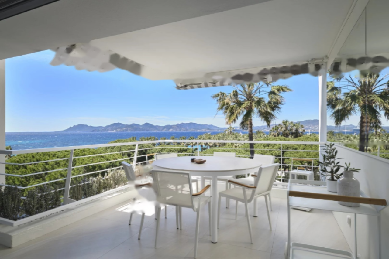 Квартира в Каннах, Франция, 108 м² - фото 2