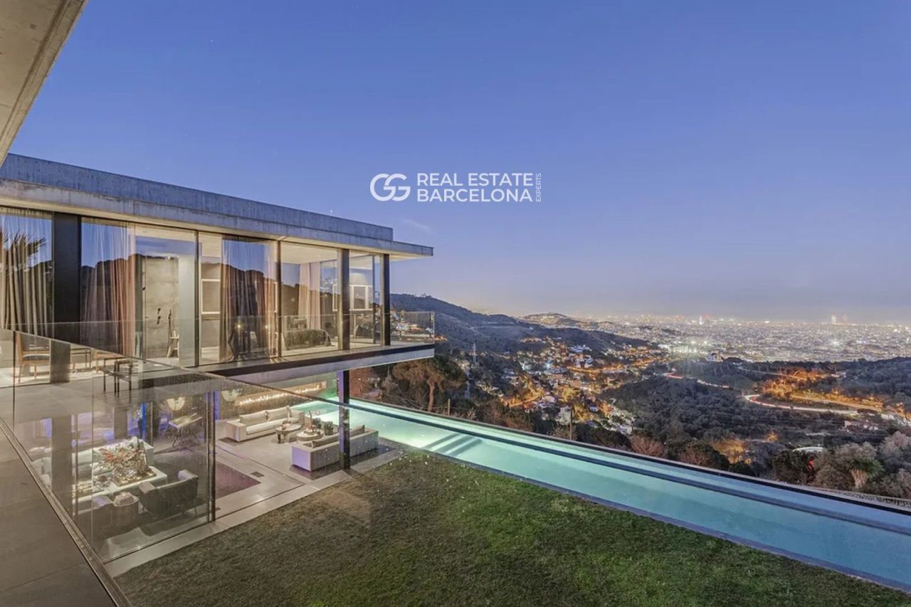 Квартира в Барселоне, Испания, 300 м² - фото 1