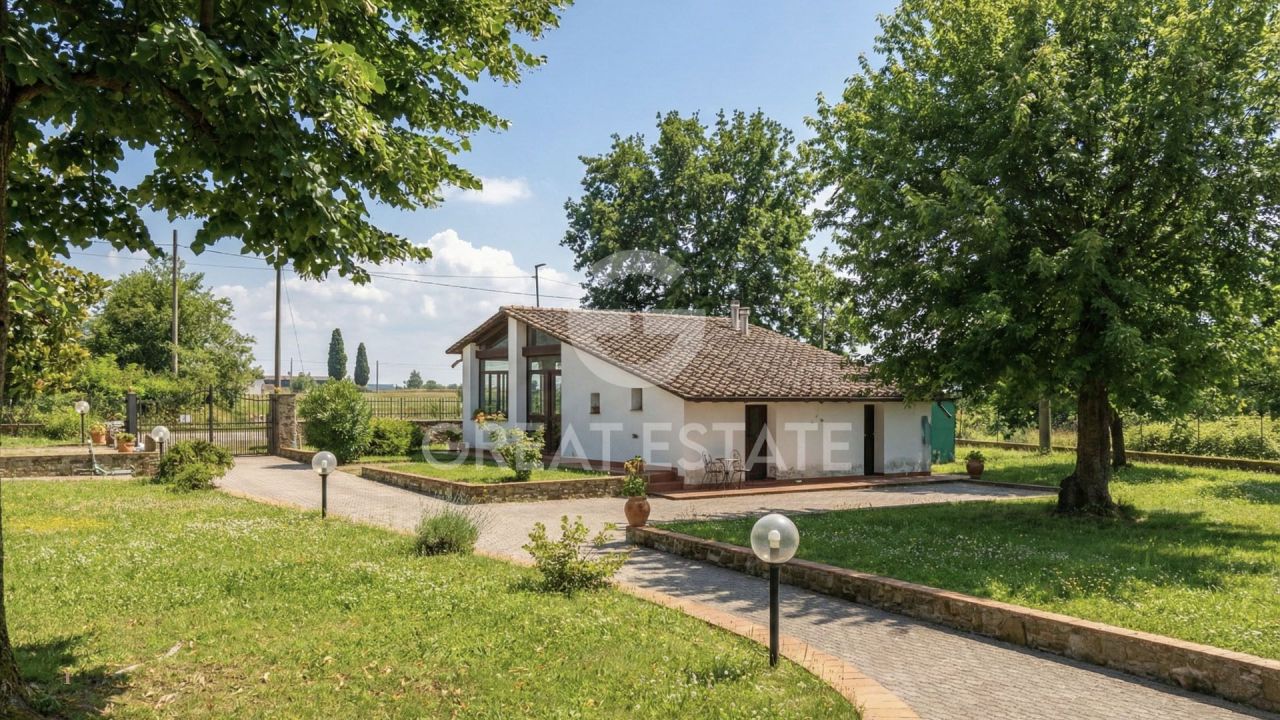 Дом в Ареццо, Италия, 534 м² - фото 9