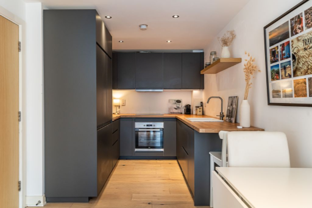 Квартира в Лондоне, Великобритания, 49 м² - фото 2