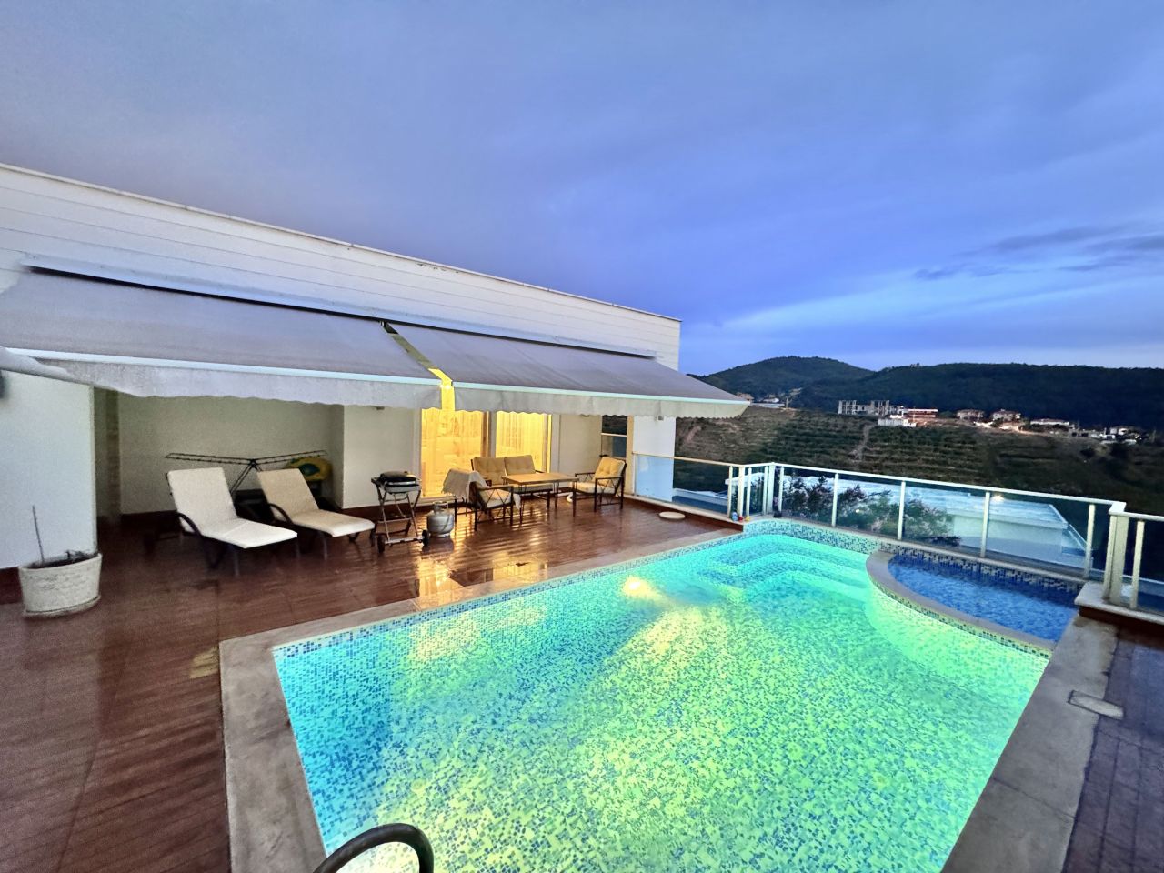 Вилла в Алании, Турция, 300 м² - фото 1