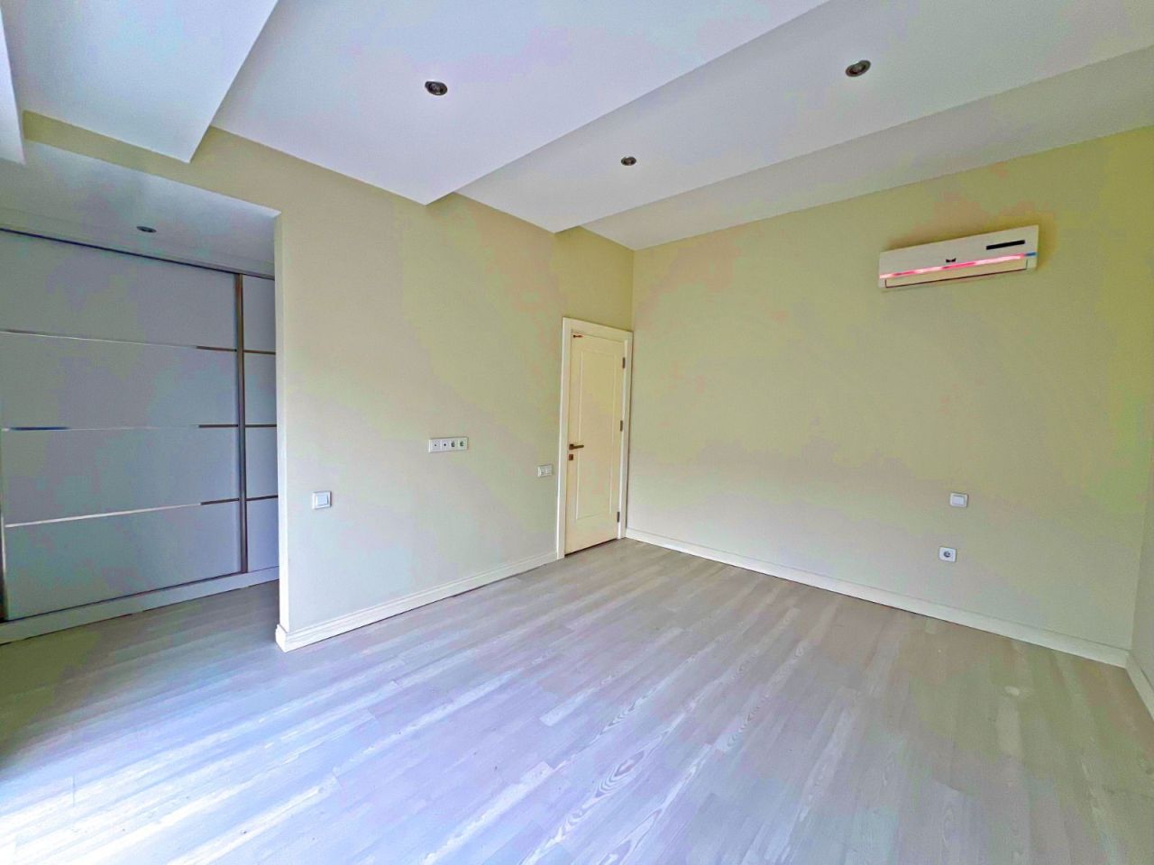 Апартаменты в Алании, Турция, 300 м² - фото 10