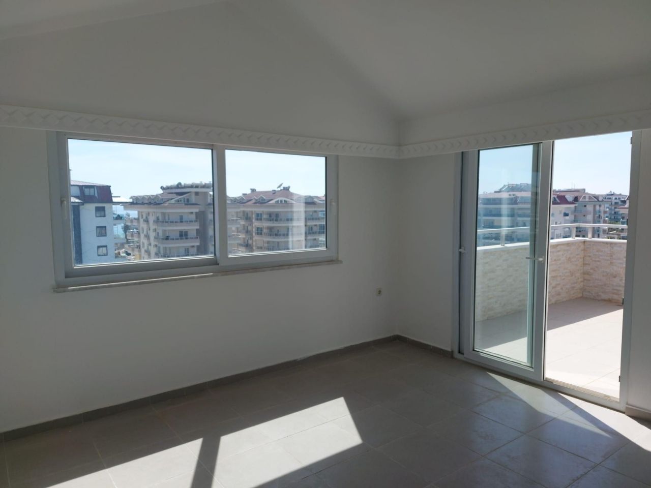 Квартира в Алании, Турция, 200 м² - фото 1