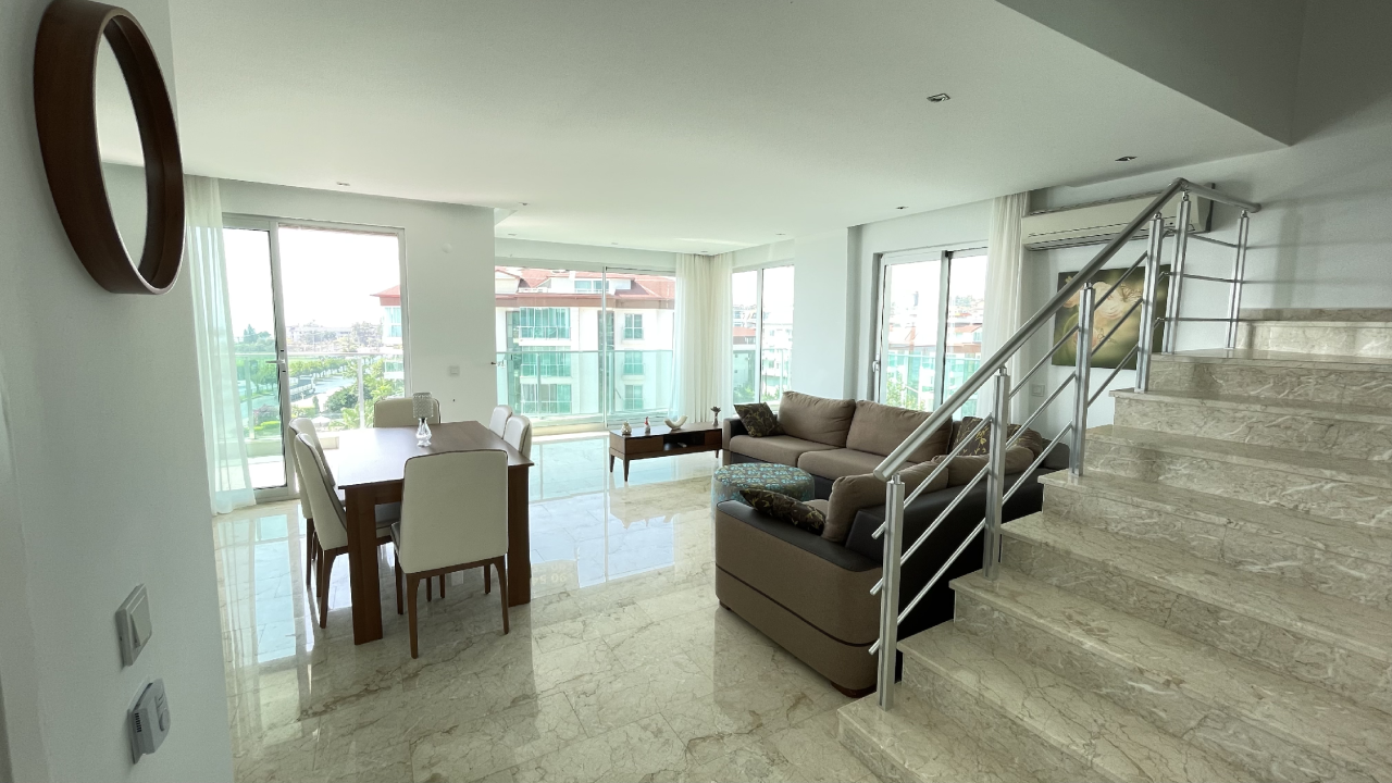 Квартира в Алании, Турция, 160 м² - фото 2