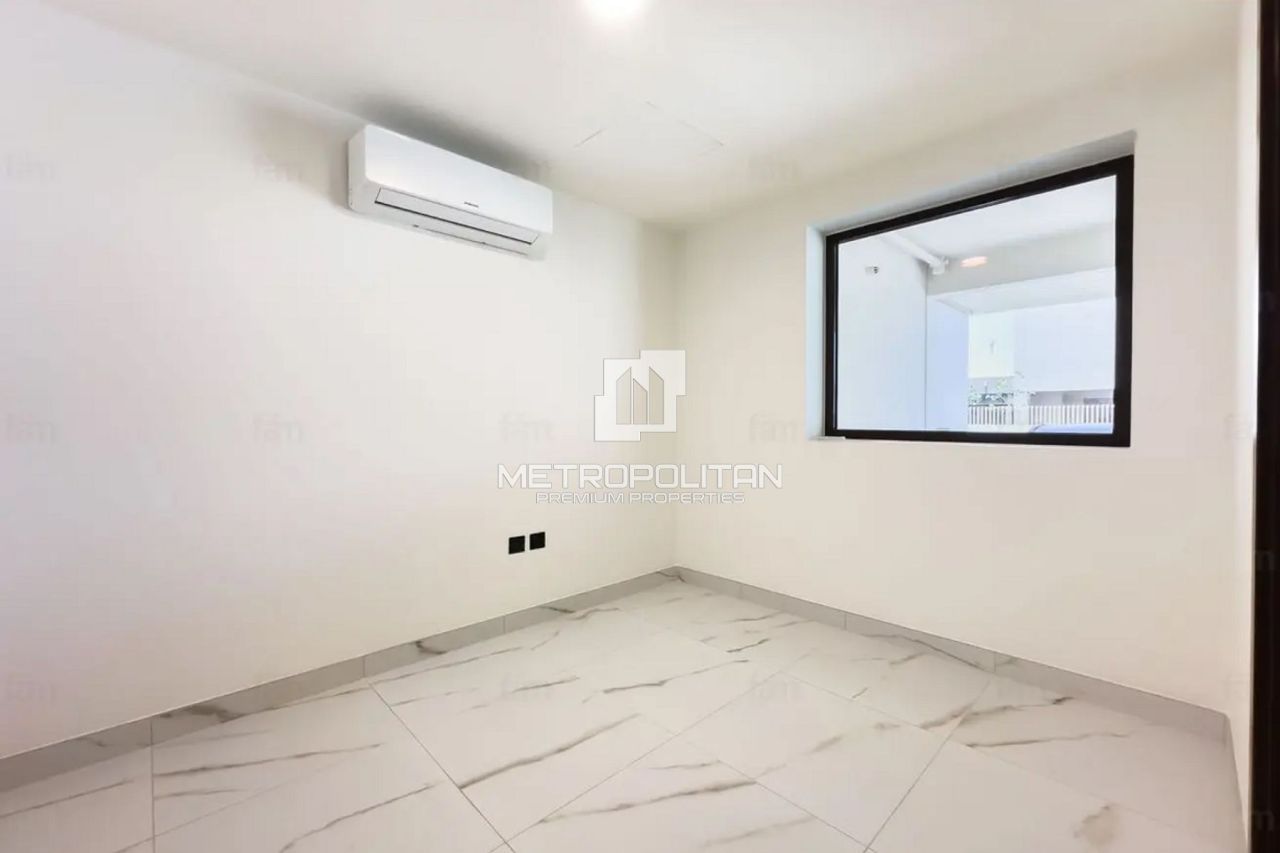 Таунхаус в Дубае, ОАЭ, 258 м² - фото 9