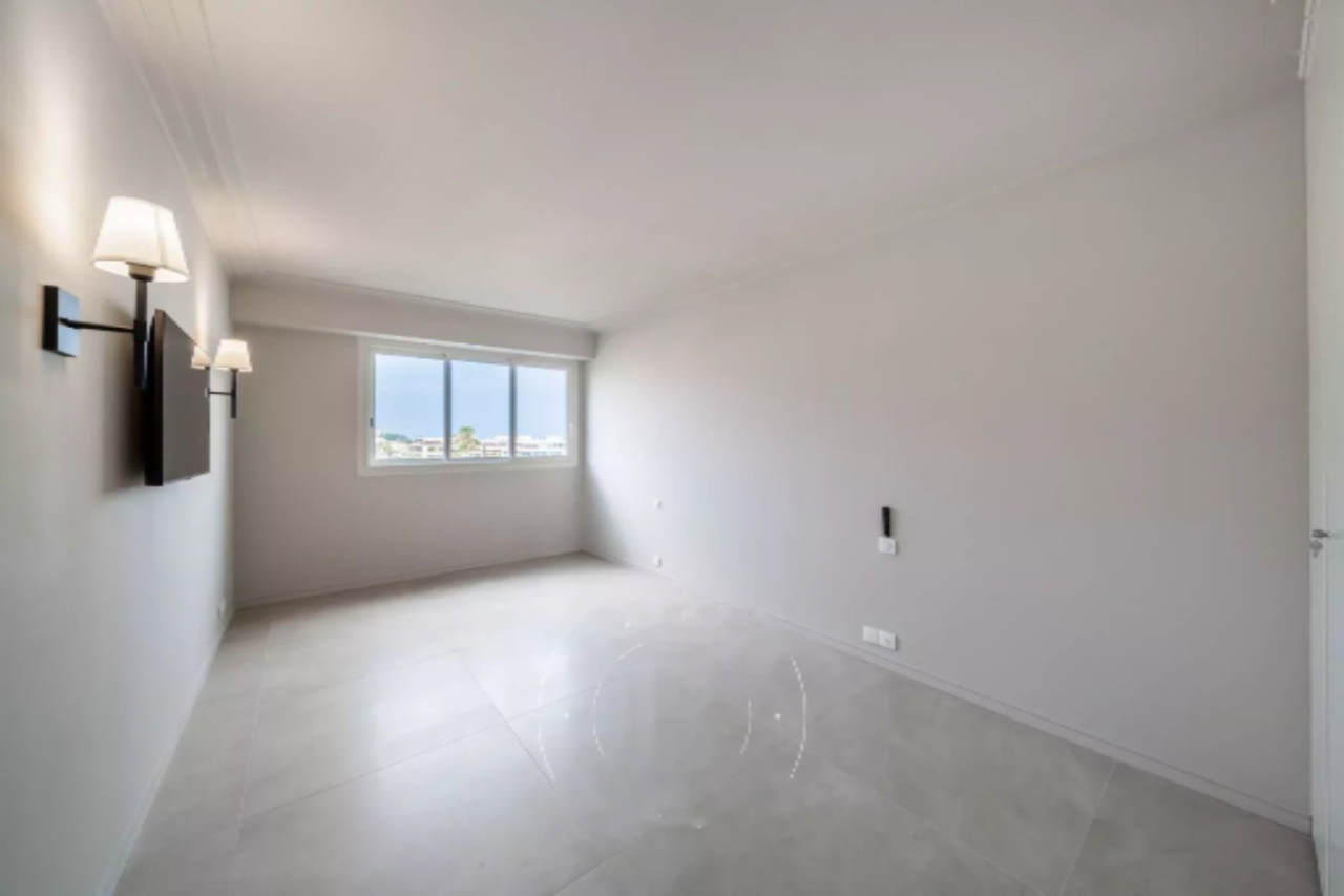 Квартира в Каннах, Франция, 97 м² - фото 9