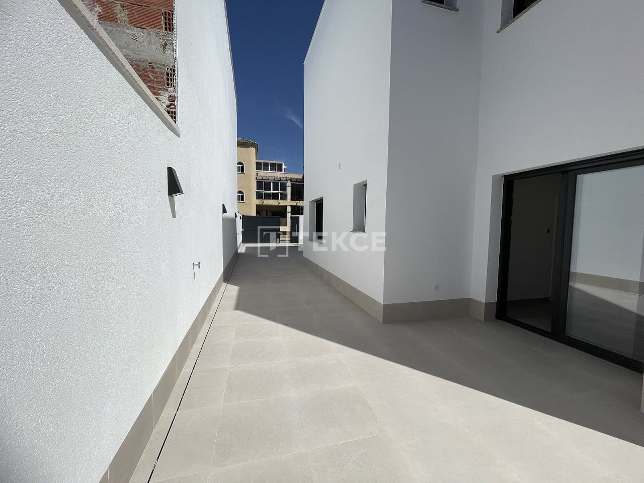 Вилла в Альморади, Испания, 134 м² - фото 5