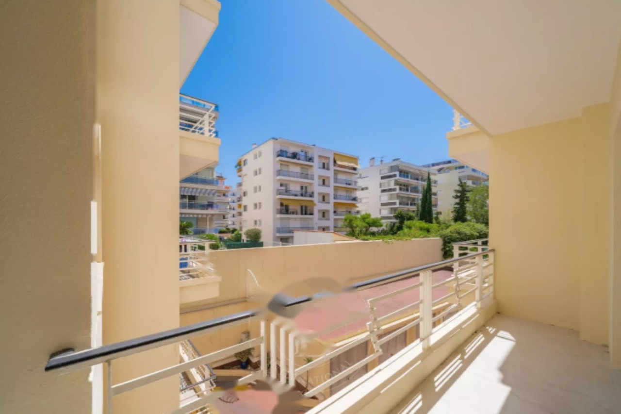 Квартира в Каннах, Франция, 56 м² - фото 16