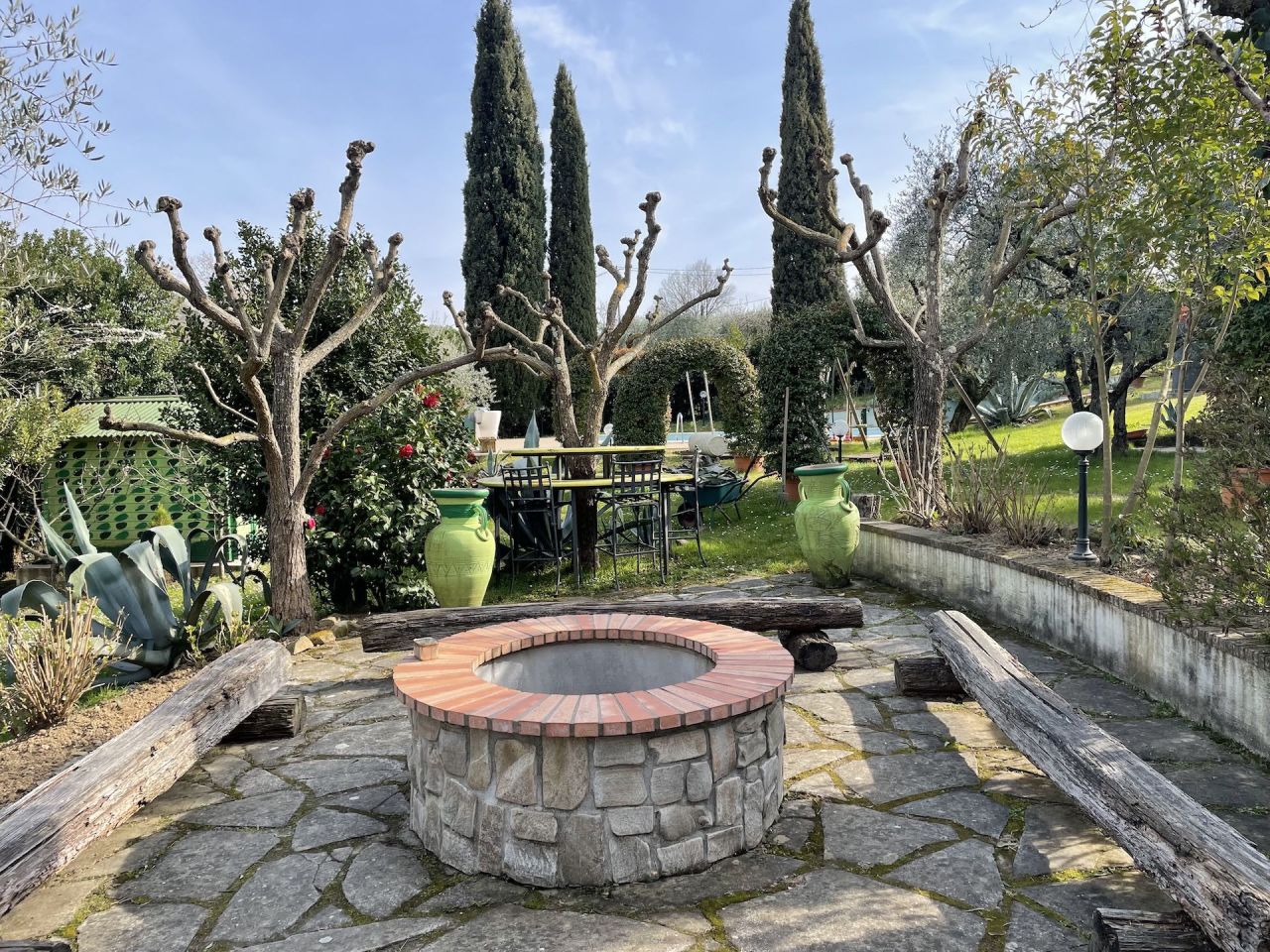 Вилла в Буджано Кастелло, Италия, 643 м² - фото 8