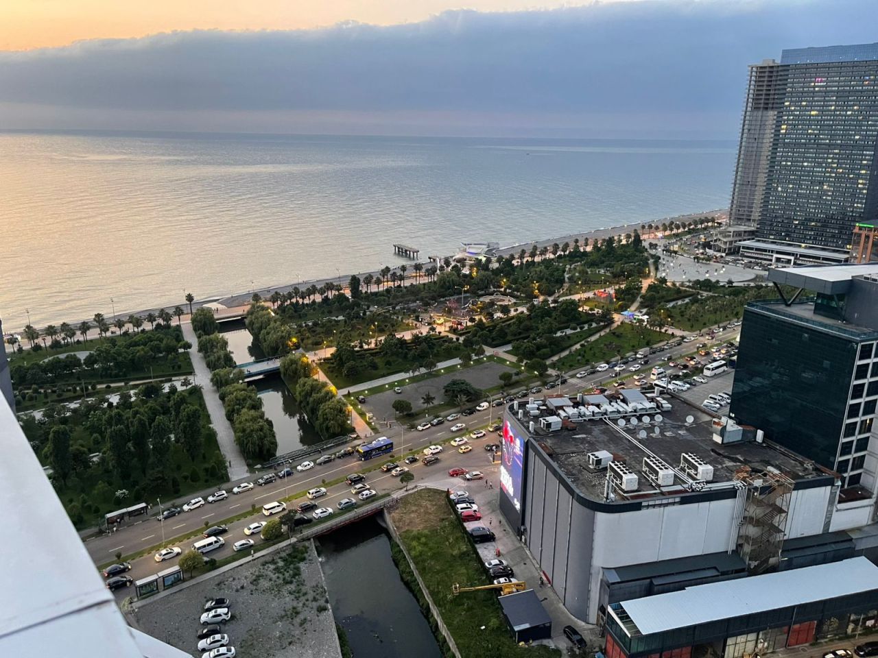 Квартира в Батуми, Грузия, 55 м² - фото 1