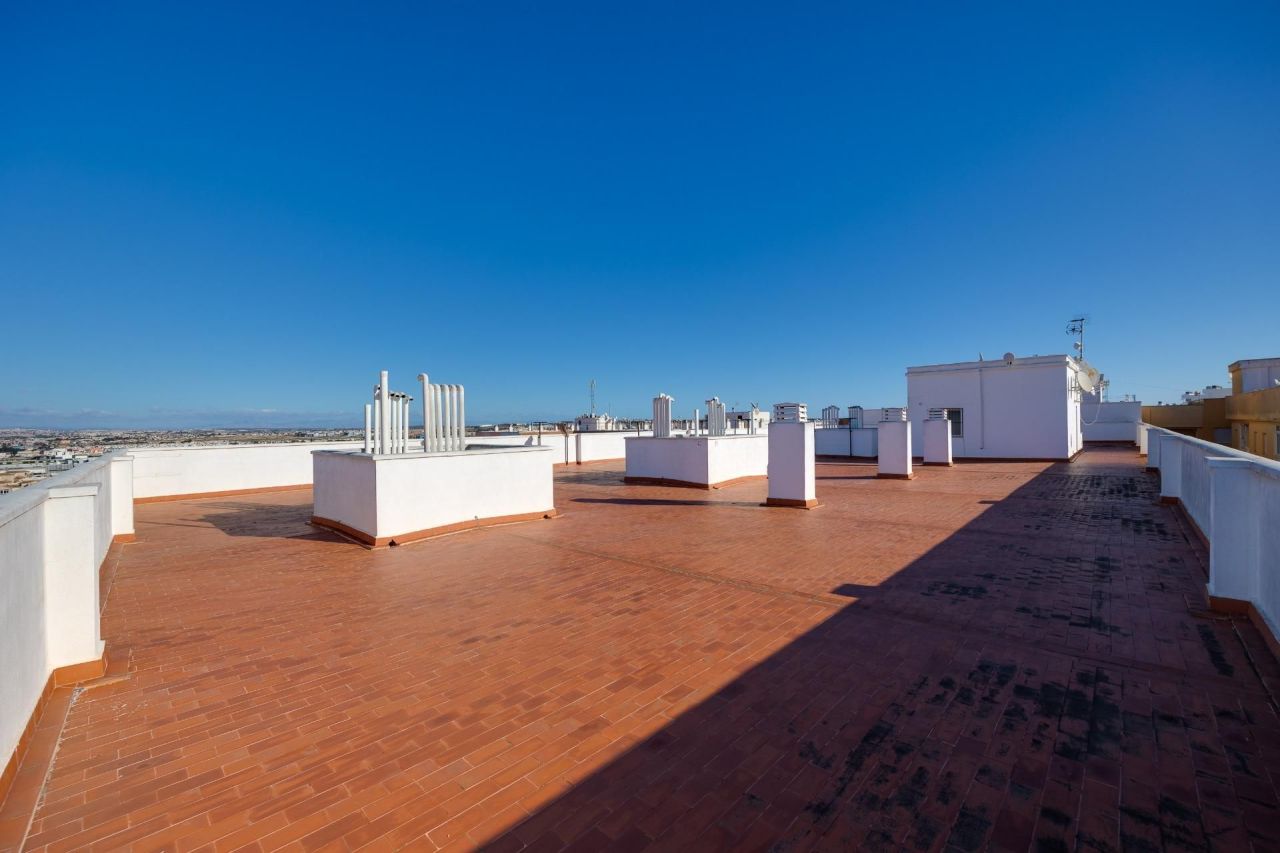 Квартира в Торревьехе, Испания, 68 м² - фото 15