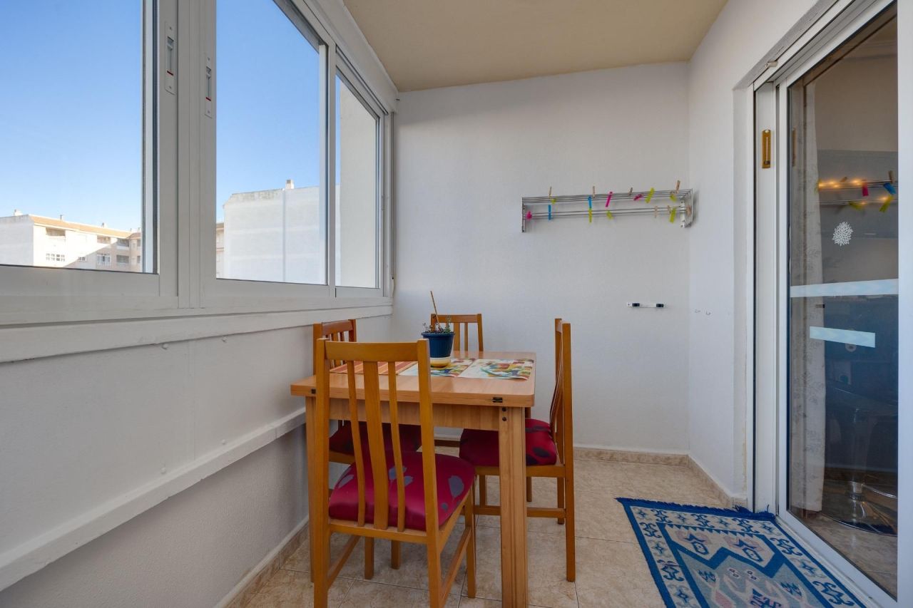 Квартира в Торревьехе, Испания, 68 м² - фото 12