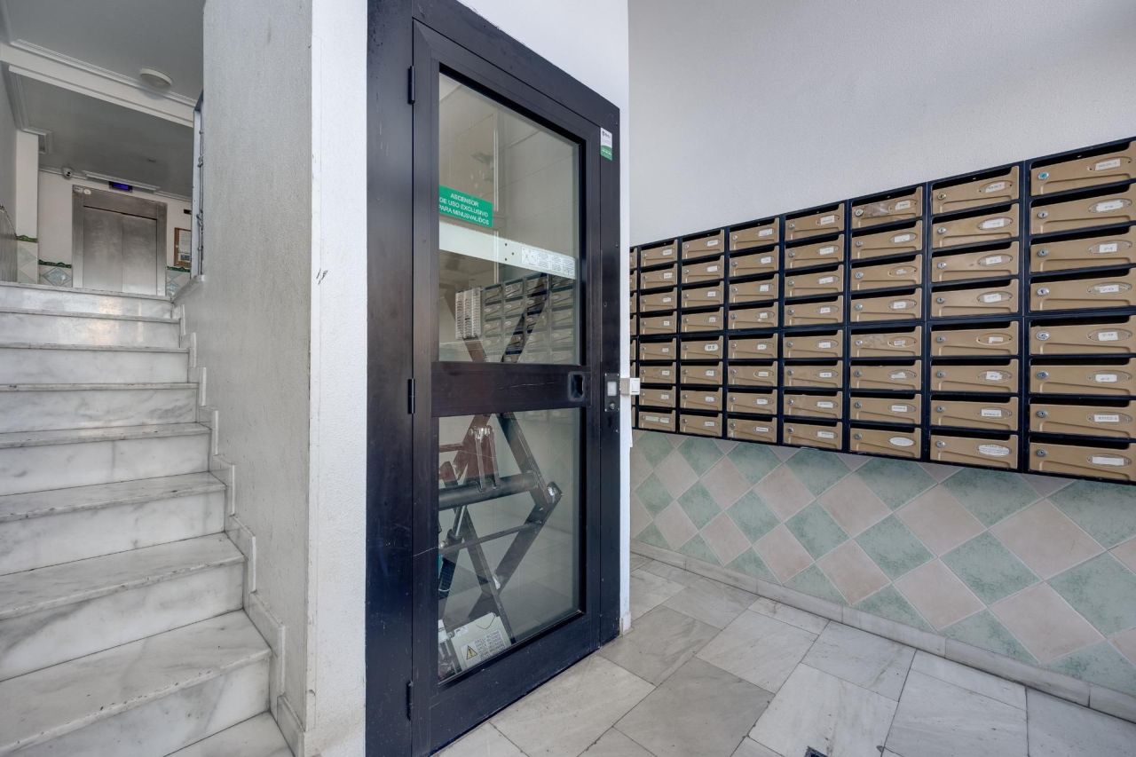 Квартира в Торревьехе, Испания, 68 м² - фото 14