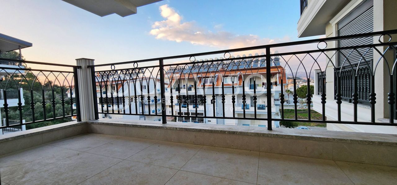 Апартаменты в Газипаше, Турция, 160 м² - фото 10