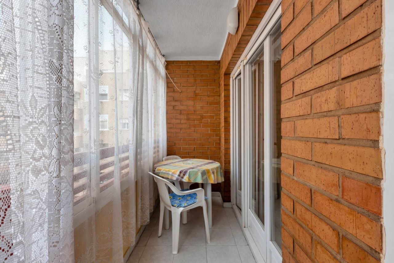 Квартира в Торревьехе, Испания, 60 м² - фото 14