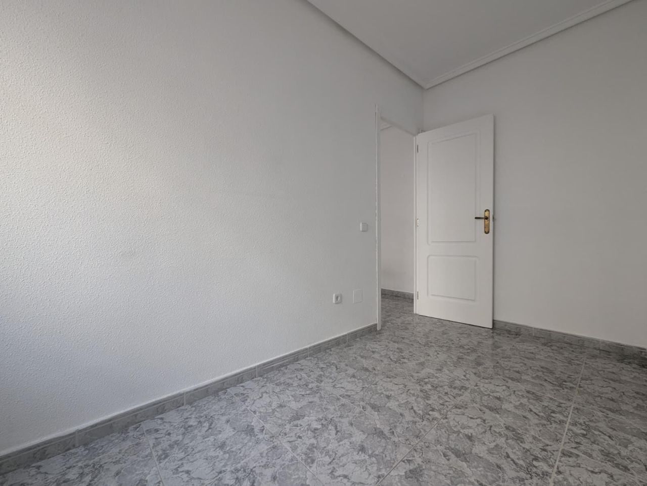 Квартира в Торревьехе, Испания, 60 м² - фото 14