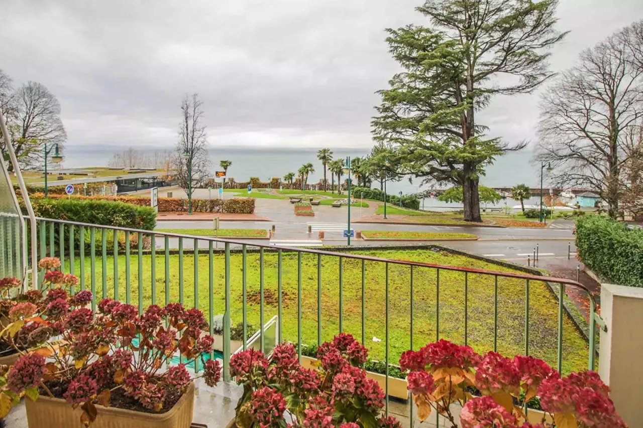 Апартаменты в Эвьян-ле-Бене, Франция, 73 м² - фото 2