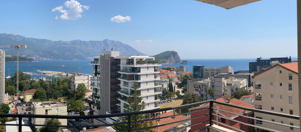 Квартира в Тивате, Черногория, 111 м² - фото 9