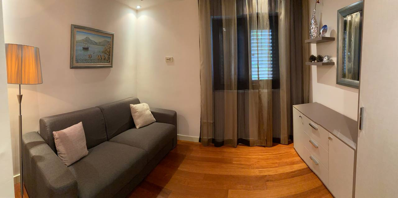 Квартира в Тивате, Черногория, 111 м² - фото 16