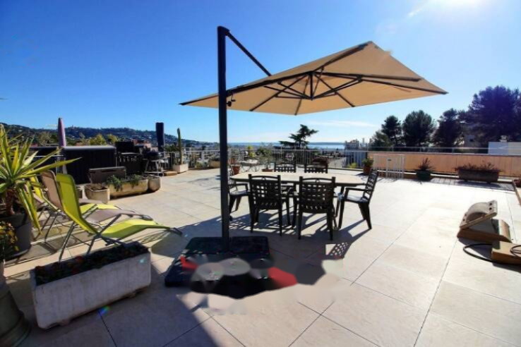 Квартира в Каннах, Франция, 90 м² - фото 1