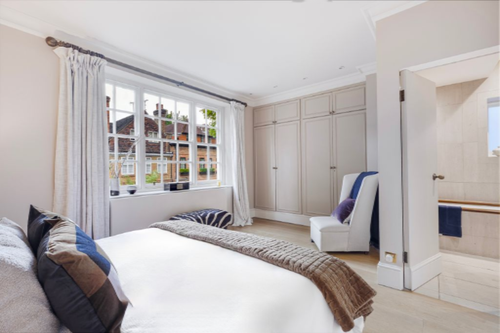 Квартира в Лондоне, Великобритания, 375 м² - фото 1