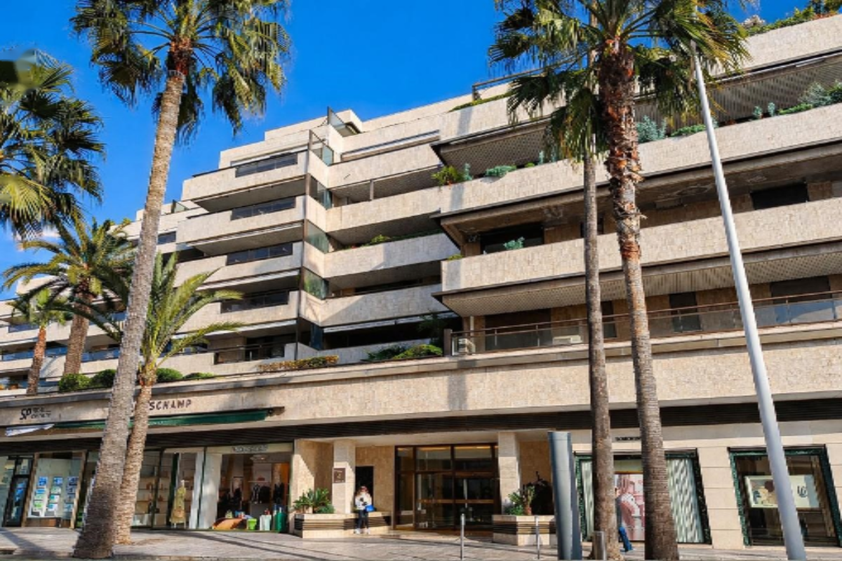 Квартира в Каннах, Франция, 84 м² - фото 1