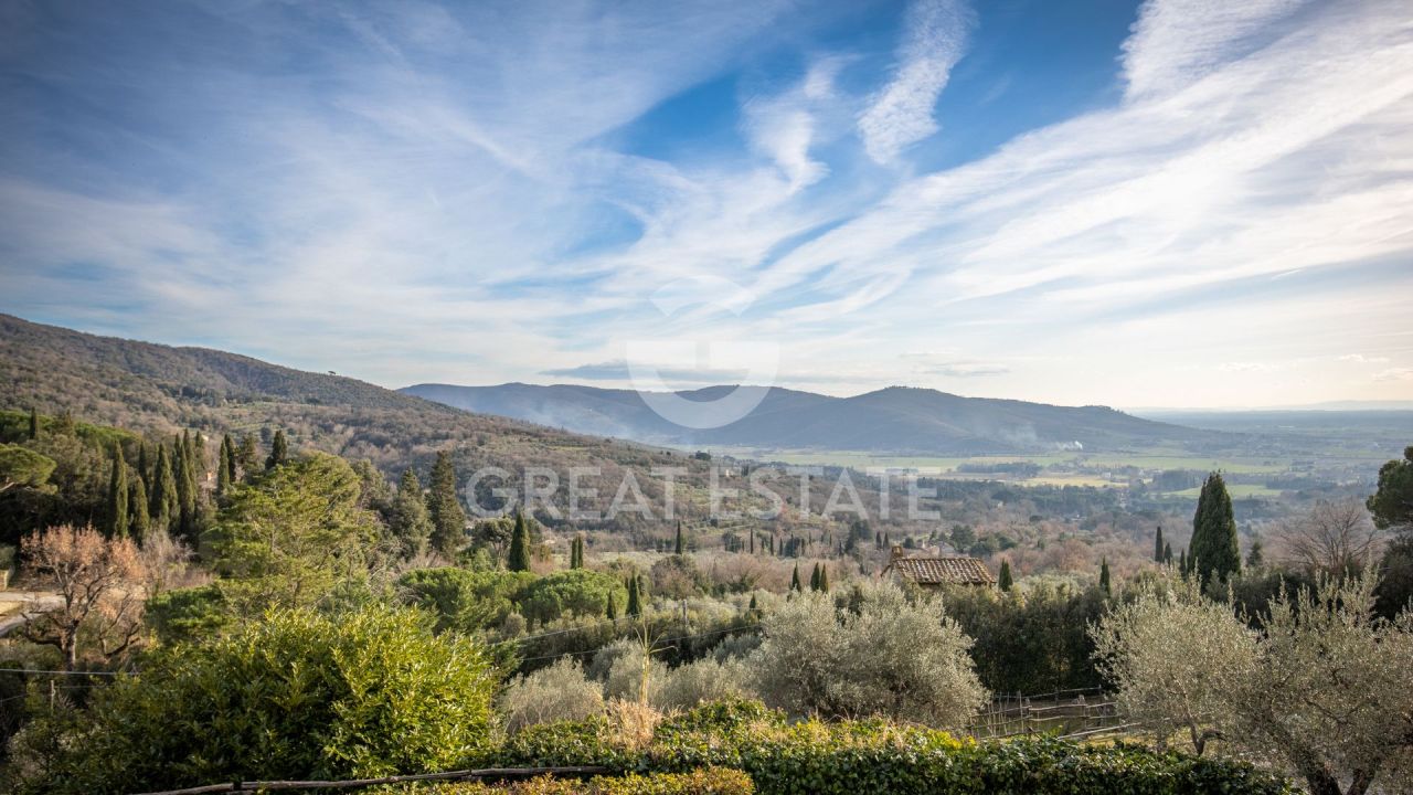 Дом в Кортоне, Италия, 491.6 м² - фото 18