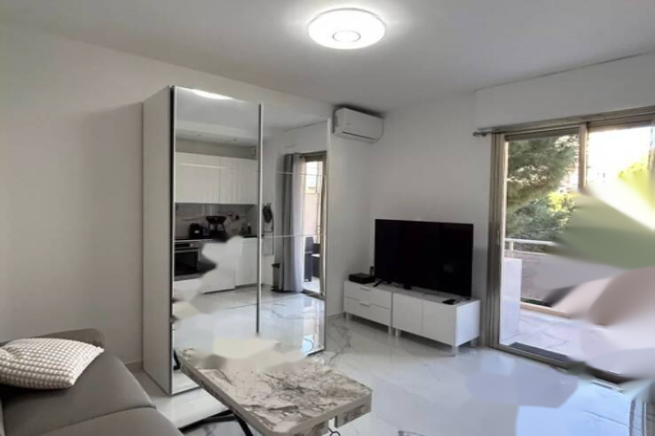 Квартира в Каннах, Франция, 20 м² - фото 2