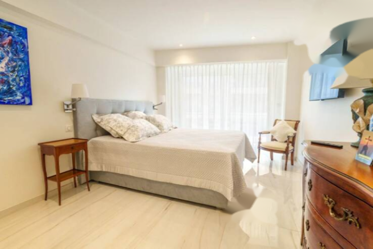 Квартира в Каннах, Франция, 98 м² - фото 2