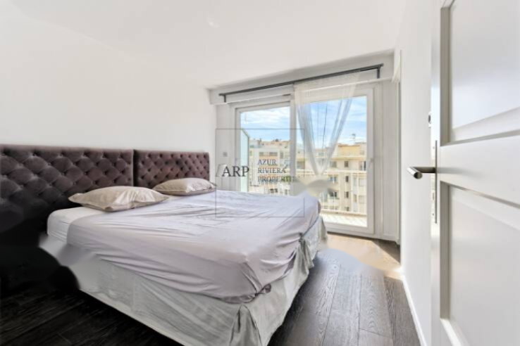 Квартира в Каннах, Франция, 81 м² - фото 2