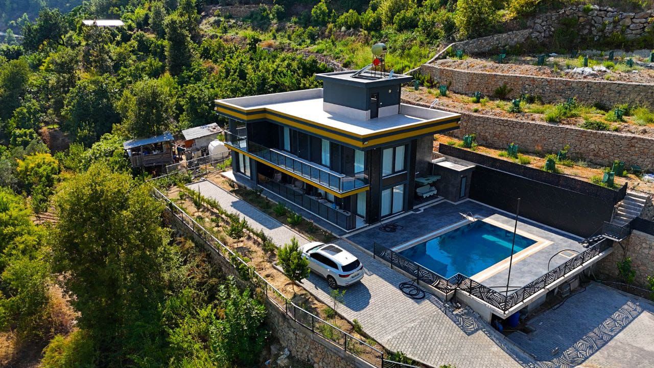 Вилла в Алании, Турция, 340 м² - фото 2