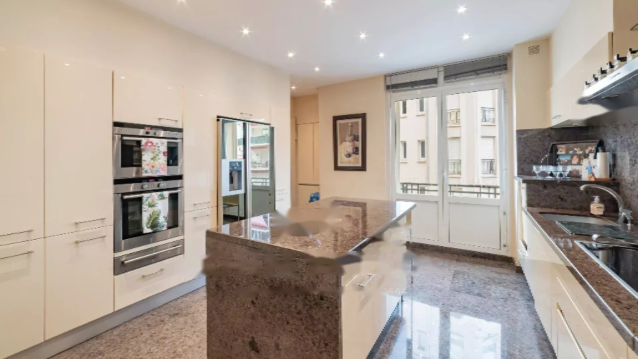 Квартира в Каннах, Франция, 167 м² - фото 7