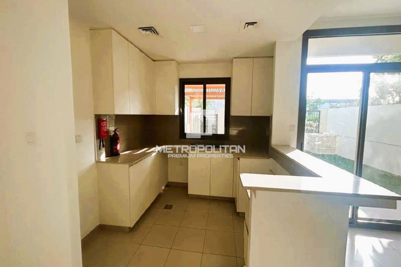 Таунхаус в Дубае, ОАЭ, 203 м² - фото 4