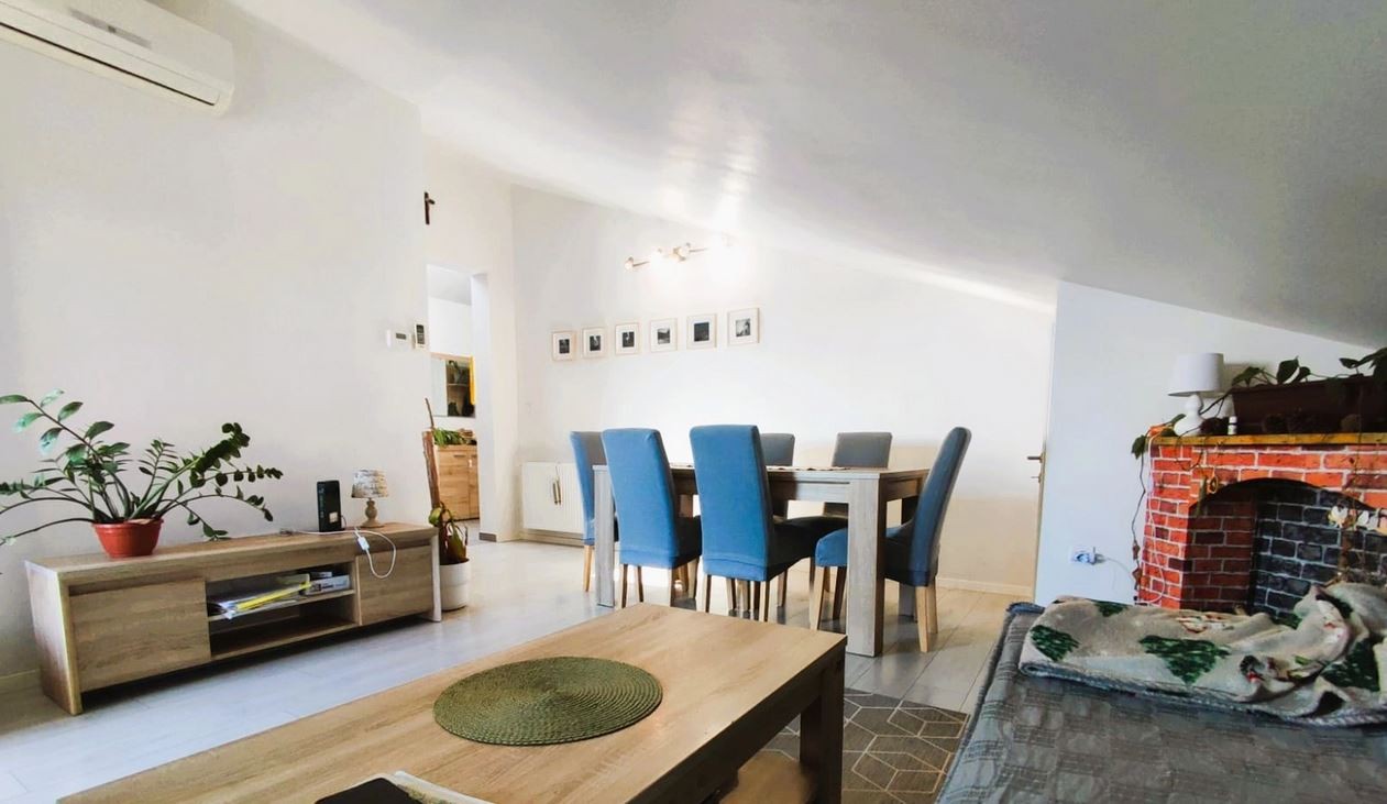 Квартира в Пуле, Хорватия, 86.63 м² - фото 1